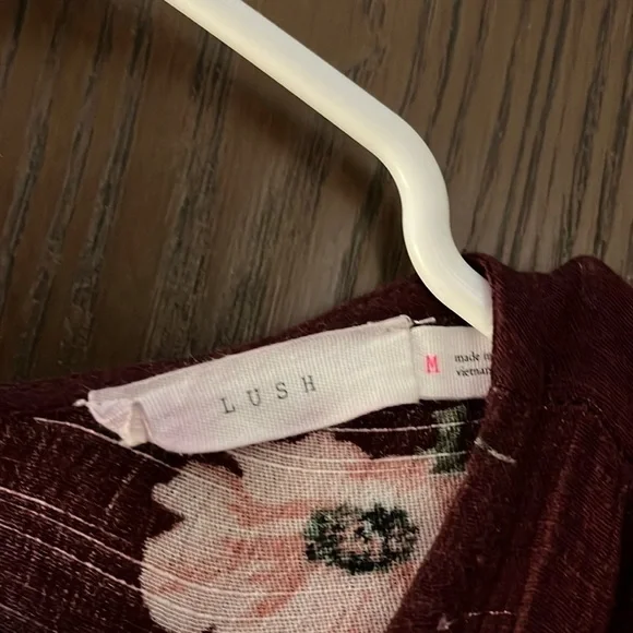 Lush eggplant colored dress with flowers. 3/4 flared sleeves. Size Medium - Picture 2 of 10